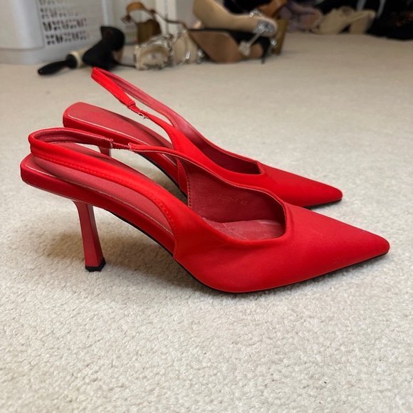 Red strappy sling backs Size 40 - Picture 4 of 5